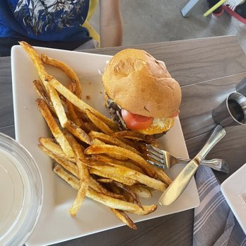 Local Table- Fulshear - Little one had a child size cheese burger. They really know how to make all their potato options tasty - Breakfast & Brunch Near Me - Fulshear, Texas