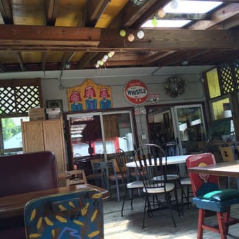 Smokin' Woody's - The patio. - Barbeque Near Me - Sawyer, Michigan