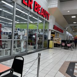 Beltway Plaza Mall
