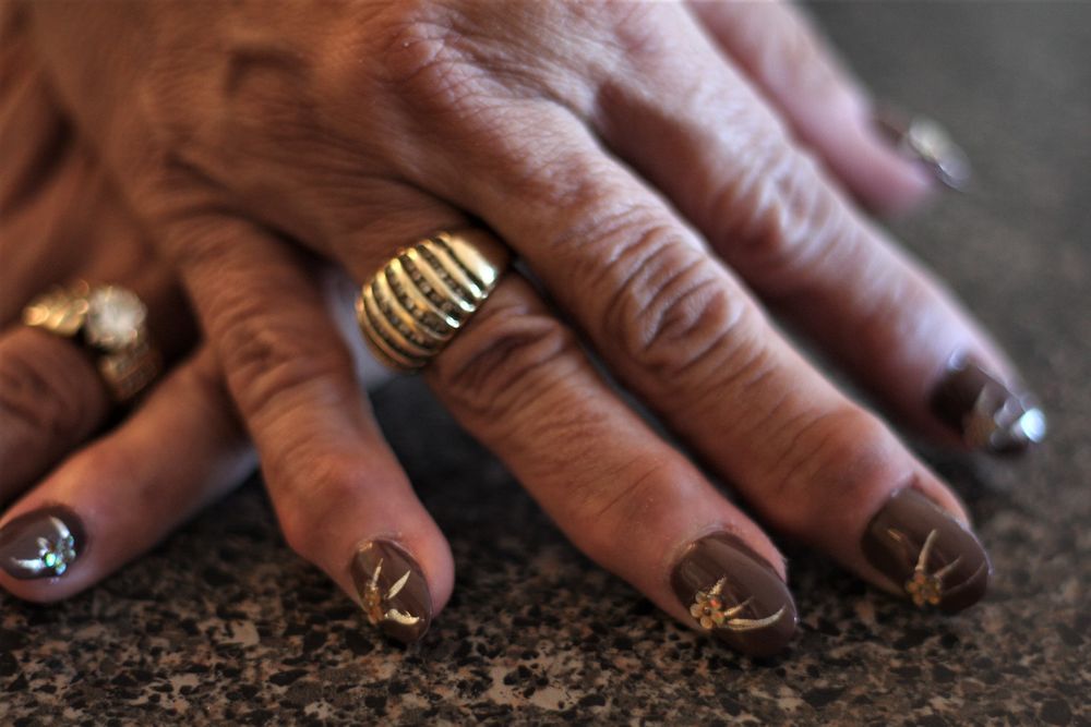 THE POLISHED LOOK Updated August 2024 865 Ashley Blvd, New Bedford