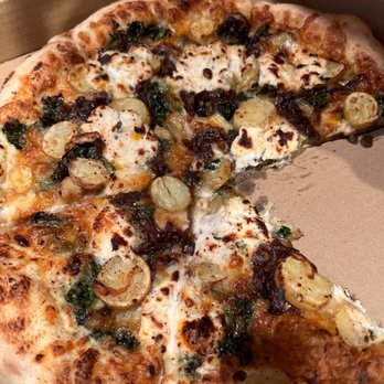 Terra Kitchen - Cheesy sweet spicy pizza! - New American Near Me - Redmond, Oregon
