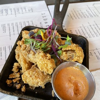 Bosscat Kitchen & Libations - Fried Oysters - New American Near Me - Houston, Texas