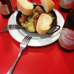 Brasería Márian - Tapas aquí hasta las 20 horas entre semana, grandes tapas con tu tercio. :)