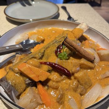 Khao Hom - Short Rib Massaman Curry - Thai Near Me - Hayward, California Khao Hom - Short Rib Massaman Curry - Thai Near Me - Hayward, California