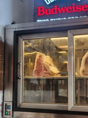 F. Ottomanelli Burgers and Belgian Fries by null