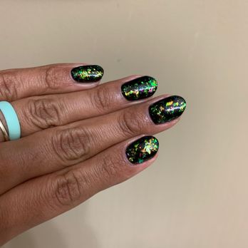 Dreamscape Nails - no chip manicure - Nail Salons Near Me - Chicago, Illinois
