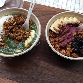 Fruitive - Healthy Food & Smoothies - Green Supreme and Berry bowls - Juice Bars & Smoothies Near Me - Washington, DC, District of Columbia