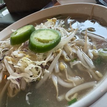 Pho Saigon - Tendon & rare steak combo - Vietnamese Near Me - Honolulu, Hawaii