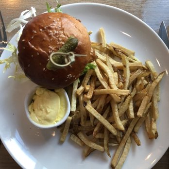 Brenner Pass - Fondue burger - Modern European Near Me - Richmond, Virginia