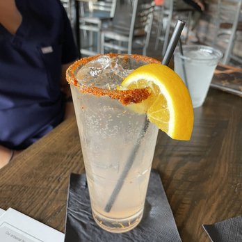 Pour Behavior - New American Near Me - Houston, Texas Pour Behavior - New American Near Me - Houston, Texas
