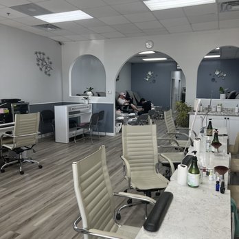 Lucky Nails - Nail Salons Near Me - College Station, Texas Lucky Nails - Nail Salons Near Me - College Station, Texas