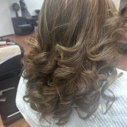 Beauty Blessings Dominican Hair Salon - Beautiful style