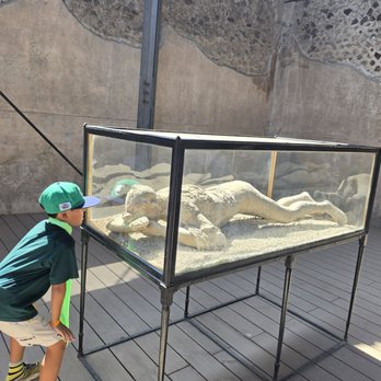 Pompeii Ruins - Landmarks & Historical Buildings Near Me - Pompei, NA
