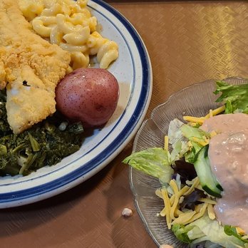 Granny's Kitchen - Fried Alaskan Pollock, pintos, collards, green beans, potatos, Mac n cheese, side salad. - Buffets Near Me - Cherokee, North Carolina Granny's Kitchen - Fried Alaskan Pollock, pintos, collards, green beans, potatos, Mac n cheese, side salad. - Buffets Near Me - Cherokee, North Carolina