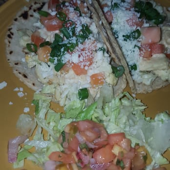 Agave - Super tasty Garlic Roasted Cauliflower tacos (excuse my poor photo taking skills) - Cocktail Bars Near Me - Seattle, Washington Agave - Super tasty Garlic Roasted Cauliflower tacos (excuse my poor photo taking skills) - Cocktail Bars Near Me - Seattle, Washington