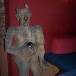 Domburg - Die Figur unterstreicht die arabisch und etwas verrucht angehauchte Atmosphäre