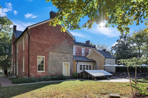 Oaklands Mansion by null