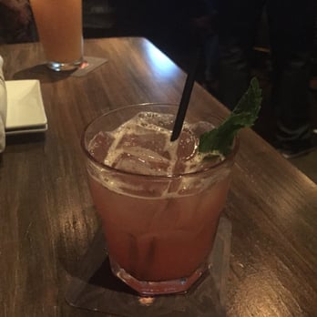 Bosscat Kitchen & Libations - Southern whiskey peach smash - New American Near Me - Irvine, California