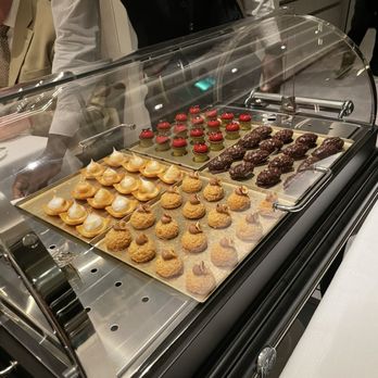 Explora Cruises - Coffee shop snacks - Boat Tours Near Me - Miami, Florida Explora Cruises - Coffee shop snacks - Boat Tours Near Me - Miami, Florida