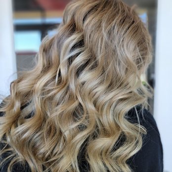 Look Sharp Salon - Hair Salons Near Me - Auburn, California
