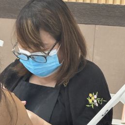This person refused to give me service. Even do I always get my pedicure done here.