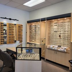 Marina Village Optometry - Dr. Chris Young