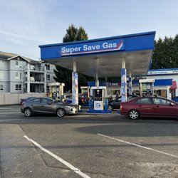 Super Save Gas - Gas pumps~