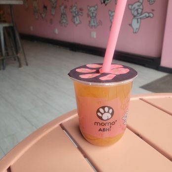 Momo Ashi - Small peach green tea. - Bubble Tea Near Me - Bayside, New York