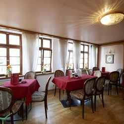 Kosmol - Das Biedermeierstübchen. Eine der vielen gemütlichen Ecken unseres Cafés