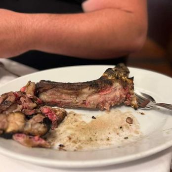 Trattoria Osvaldo - Finished bistecca alla fiorentina - Tuscan Near Me - Florence, FI