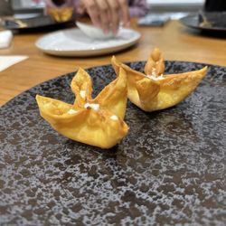 Jackie Inn - Crab rangoons (6 pieces in one order)