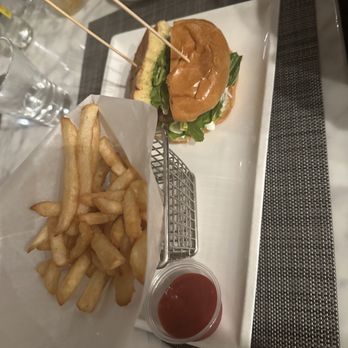 Zatar - Lebanese Near Me - Dallas, Texas