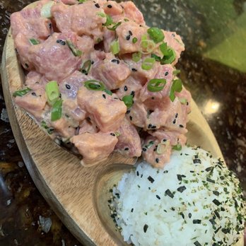 Kehau's Kitchen - Poke bowl - Hawaiian Near Me - Aiea, Hawaii