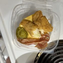 Publix Super Markets - One chicken tender broke in half