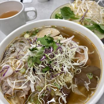 Love For Pho - #18, Pork and seafood rice noodles soup $18.50 (L) - Vietnamese Near Me - Vancouver, British Columbia Love For Pho - #18, Pork and seafood rice noodles soup $18.50 (L) - Vietnamese Near Me - Vancouver, British Columbia