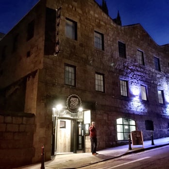 Bottle Cap Bar & Brewery - Gorgeous building - Pubs Near Me - Aberdeen, ABE