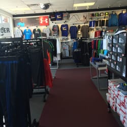 Olympia Sports - Olympia Sports of Canton -- Village Shoppes : 95 Washington Street, Canton      Interior