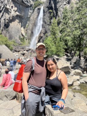 Lower Yosemite Falls Trailhead by null