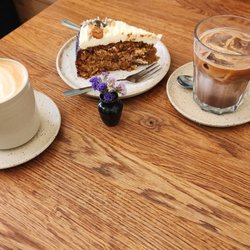 Timm's Café - Awesome German cake, latte, and a mocha...