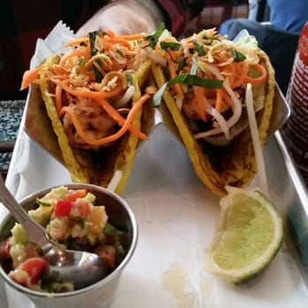 5ive Spice - Ground shrimp and pork taco - a little disappointed because the crepe was soft and oily - Vietnamese Near Me - Brooklyn, New York