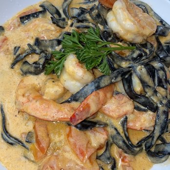 Black Barrel Tavern - Black ink shrimp pasta - Breakfast & Brunch Near Me - Chicago, Illinois Black Barrel Tavern - Black ink shrimp pasta - Breakfast & Brunch Near Me - Chicago, Illinois