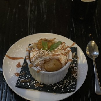 Olio Restaurant - a dessert on a white plate - New American Near Me - Stamford, Connecticut Olio Restaurant - a dessert on a white plate - New American Near Me - Stamford, Connecticut