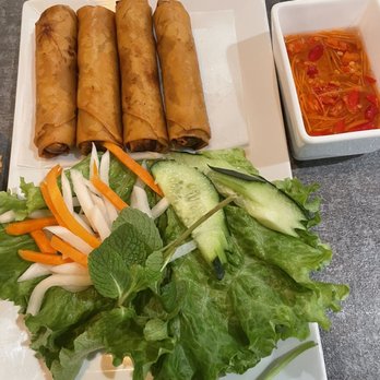 Pho & Beyond - Egg Roll - Ch Gi - Vietnamese Near Me - Las Vegas, Nevada