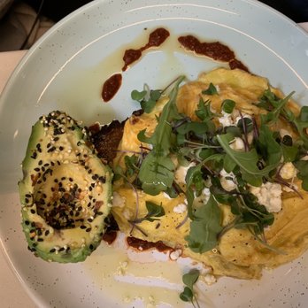 Bluestone Lane DUMBO Café - Chili soft scramble - Coffee & Tea Near Me - Brooklyn, New York
