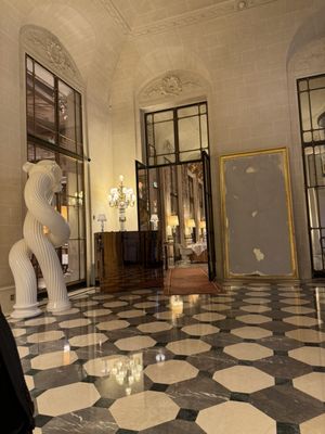 Le Meurice by null