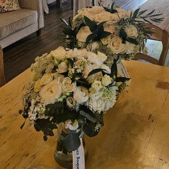 Blue Floral - Florists Near Me - Patterson, California