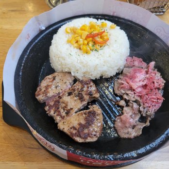 Pepper Lunch - Two meat sizzling curry beef and hamburg - Teppanyaki Near Me - Irvine, California