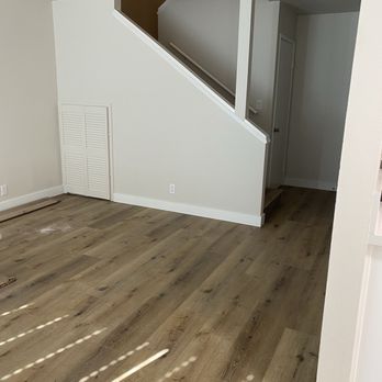 Burness Flooring - LVP installed in condo - Flooring Near Me - Santee, California Burness Flooring - LVP installed in condo - Flooring Near Me - Santee, California