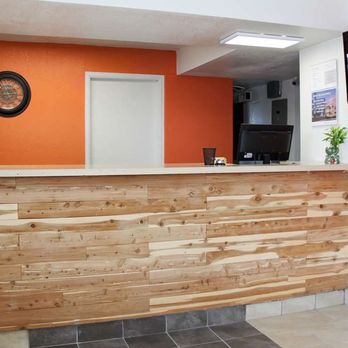 Motel 6 - lobby - Hotels Near Me - Goodland, Kansas Motel 6 - lobby - Hotels Near Me - Goodland, Kansas