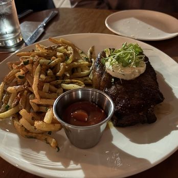 Alley Twenty Six - Steak Frites - Cocktail Bars Near Me - Durham, North Carolina